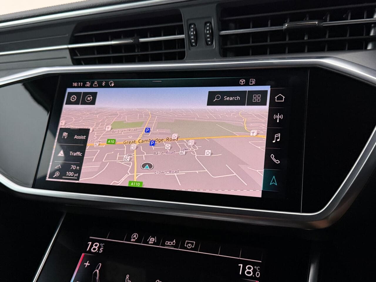 Audi A6 Avant thumbnail Infotainment System