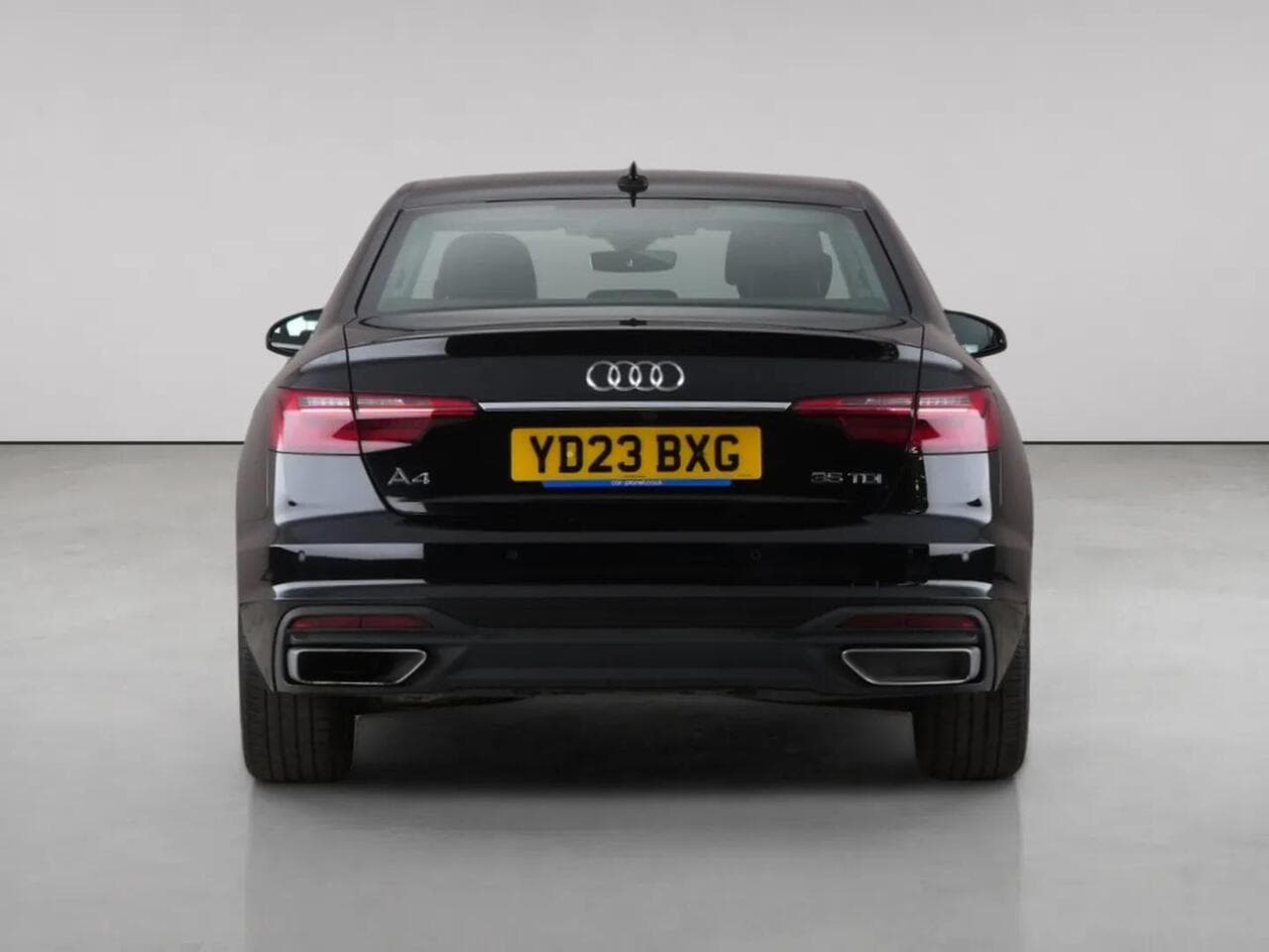 Audi A4 thumbnail Rear