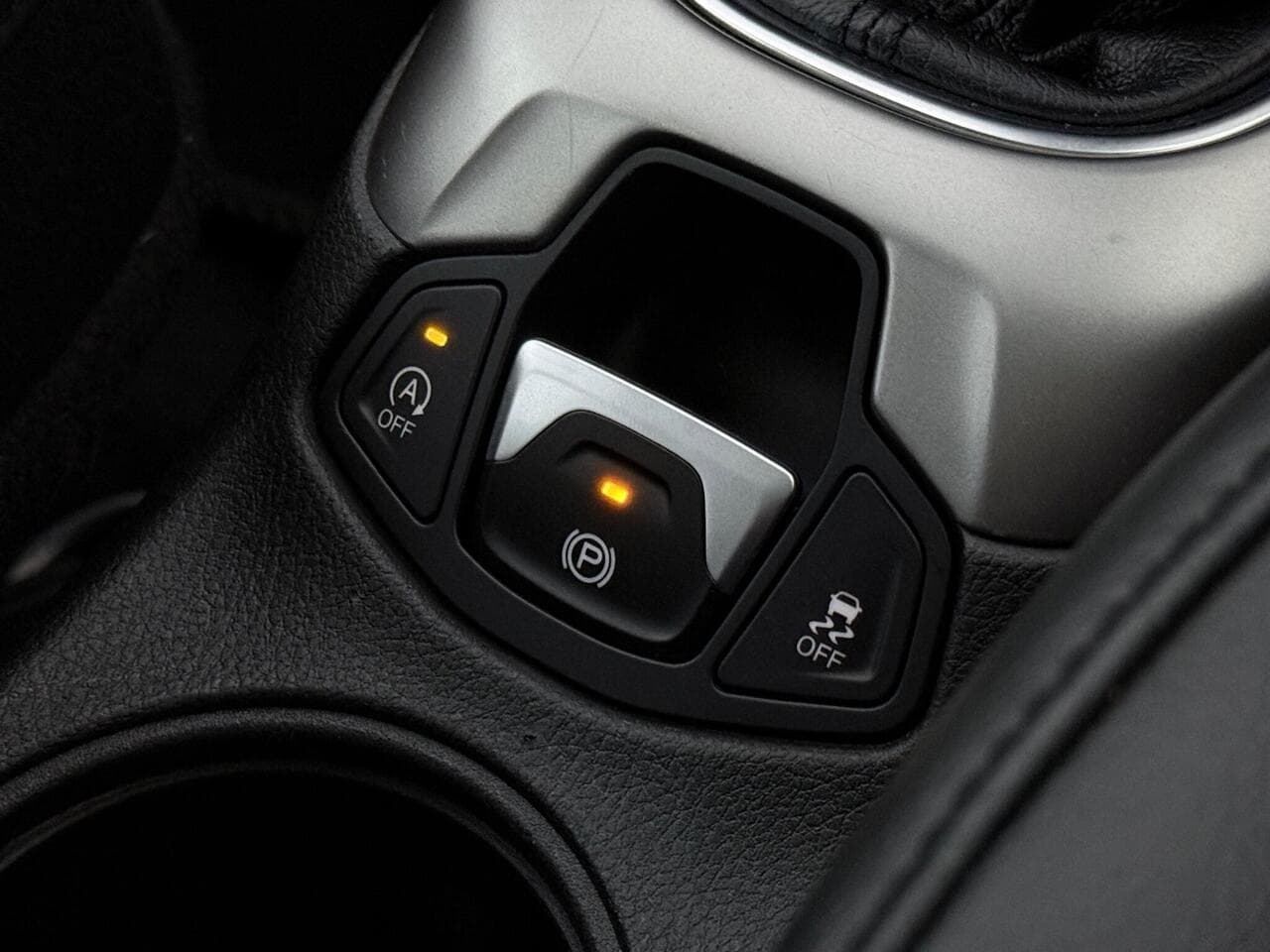 Jeep Compass thumbnail Misc Controls
