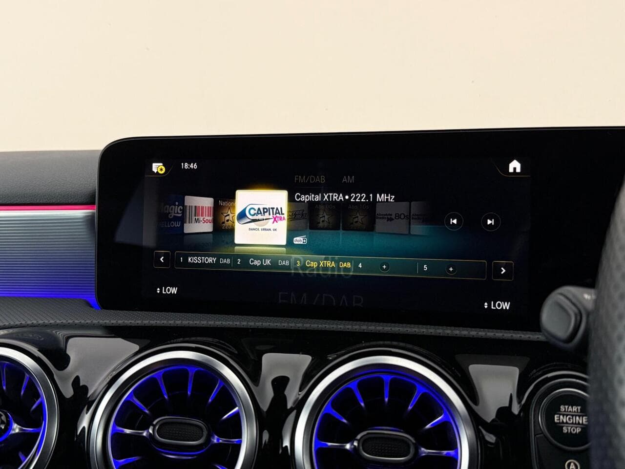 Mercedes-Benz A Class thumbnail Infotainment System