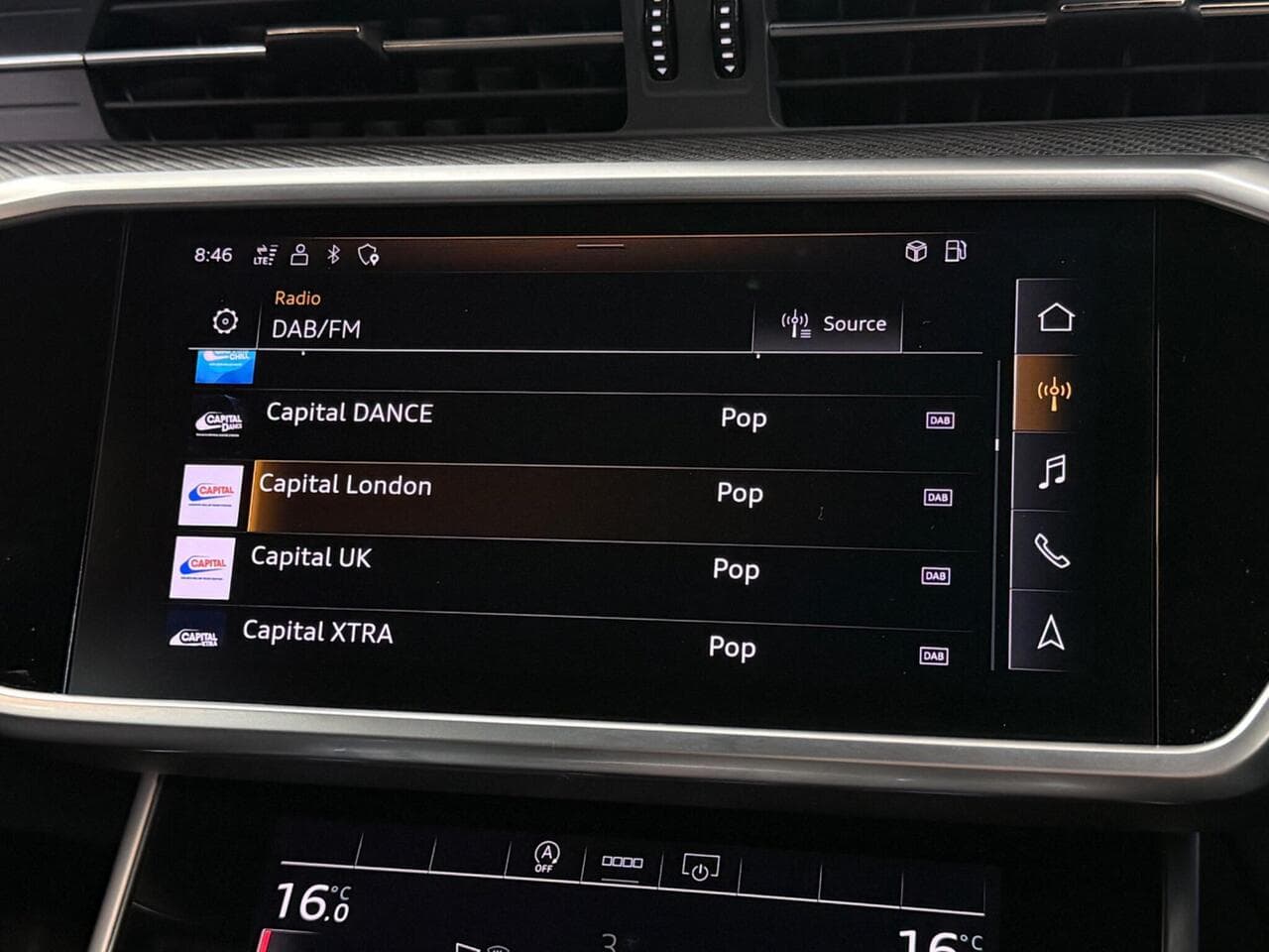 Audi A6 Avant thumbnail Infotainment System