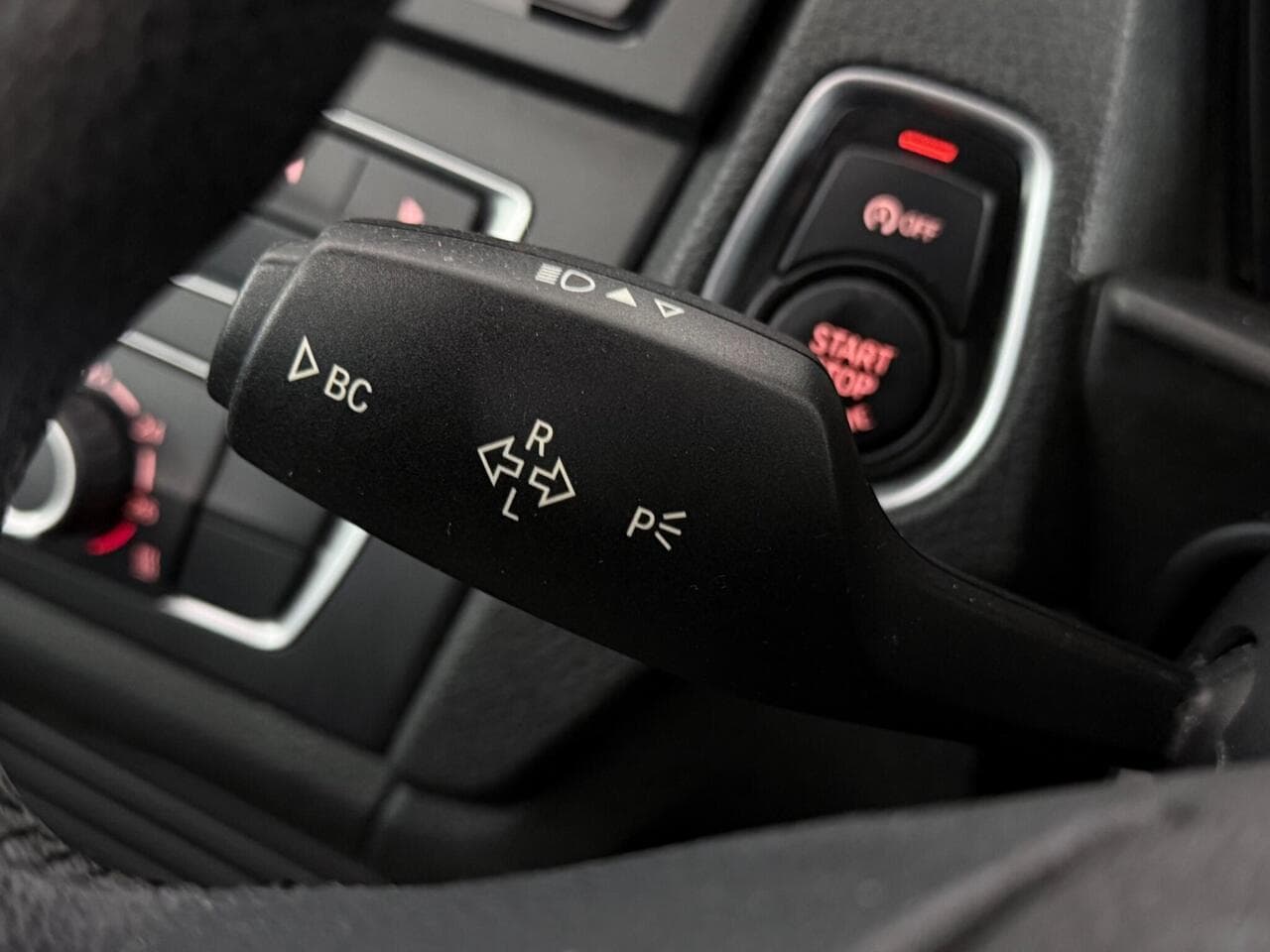 BMW 2 Series thumbnail Misc Controls