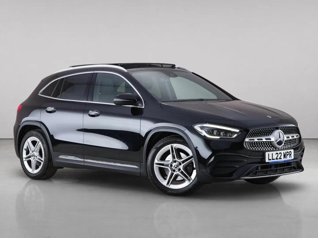 Mercedes-Benz GLA - Mercedes-Benz GLA 1.3 GLA200 AMG Line (Premium Plus) 7G-DCT Euro 6 (s/s) 5dr