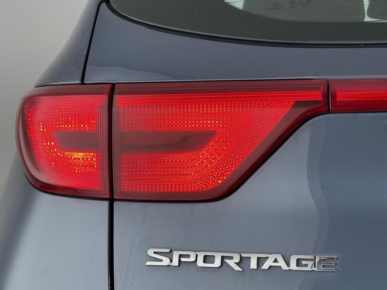 Kia Sportage thumbnail Lights Rear
