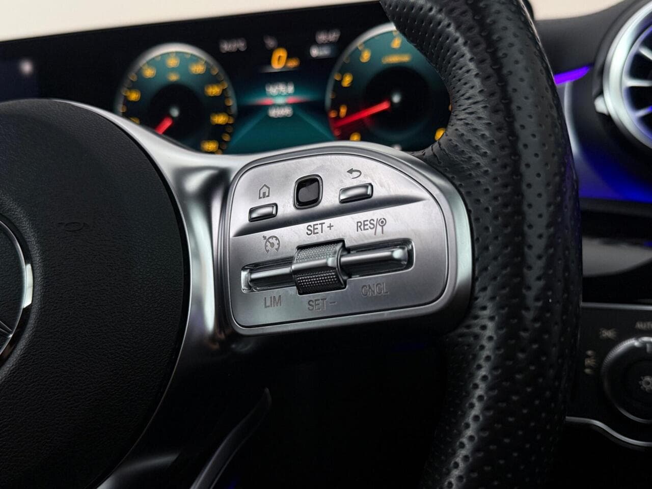 Mercedes-Benz CLA thumbnail Inconclusive