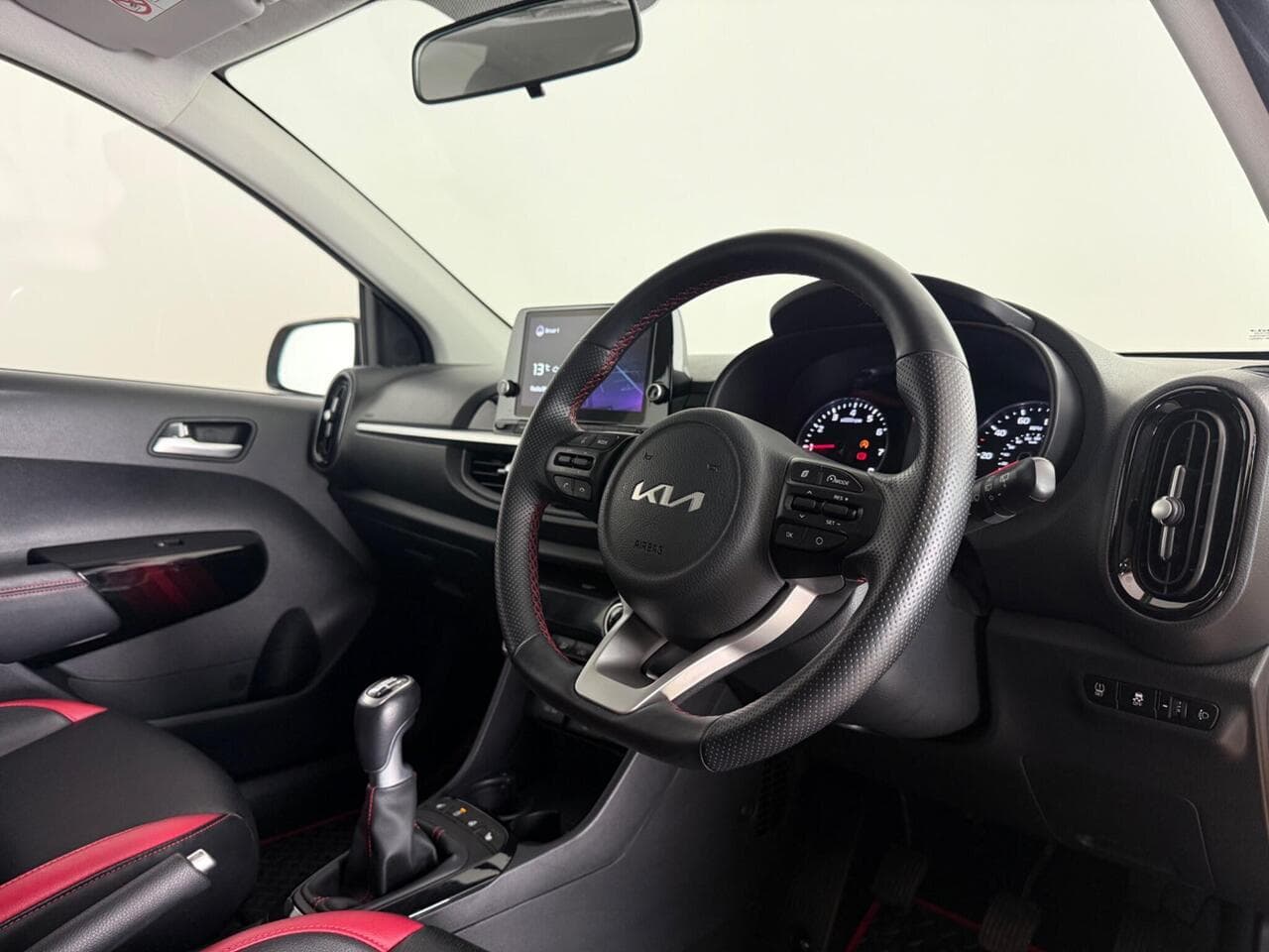 Kia Picanto thumbnail Interior Front