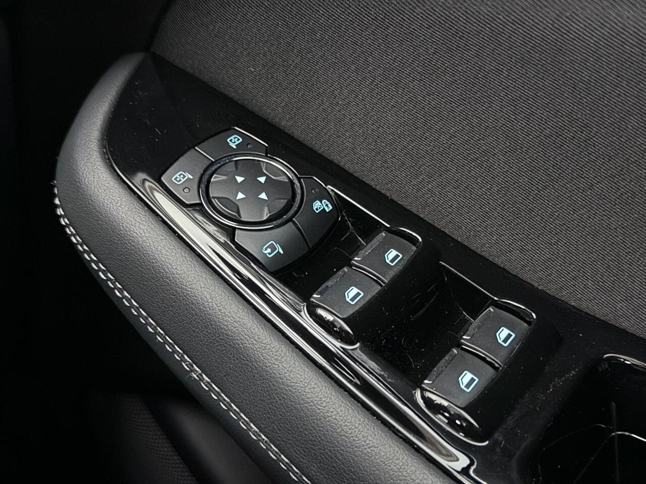 Ford Galaxy thumbnail Misc Controls