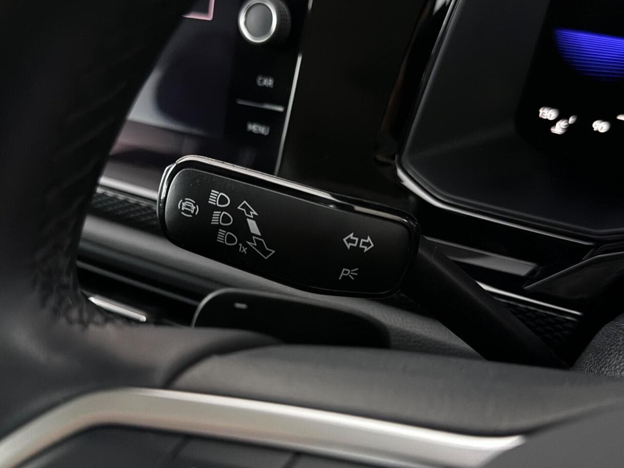 Volkswagen Polo thumbnail Misc Controls