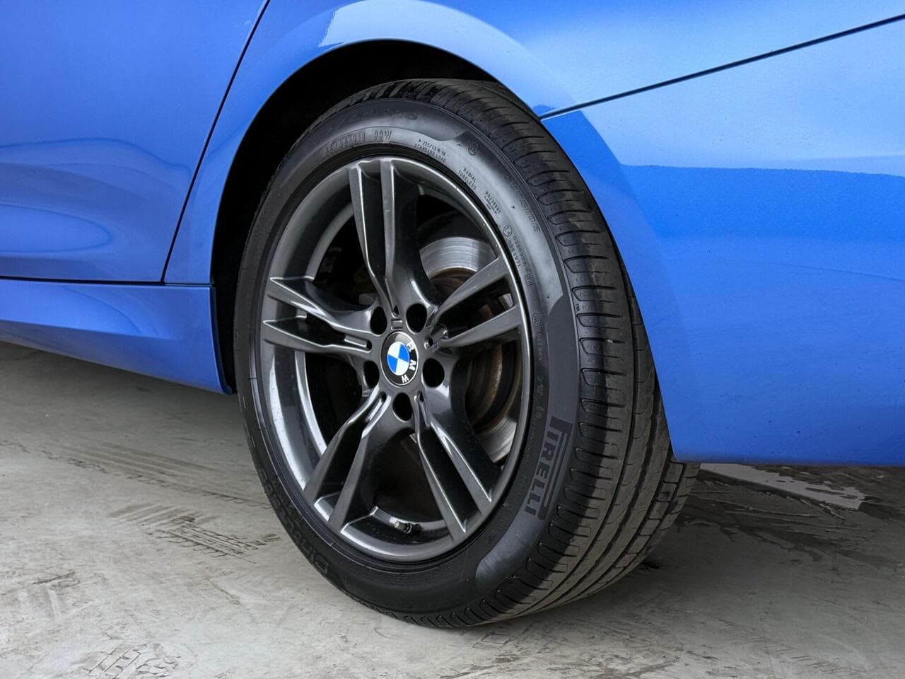 BMW 3 Series Gran Turismo thumbnail Wheel