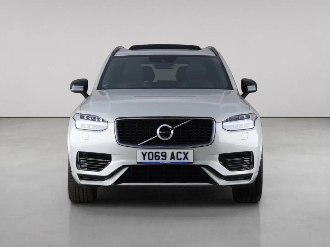 Volvo XC90 thumbnail Front
