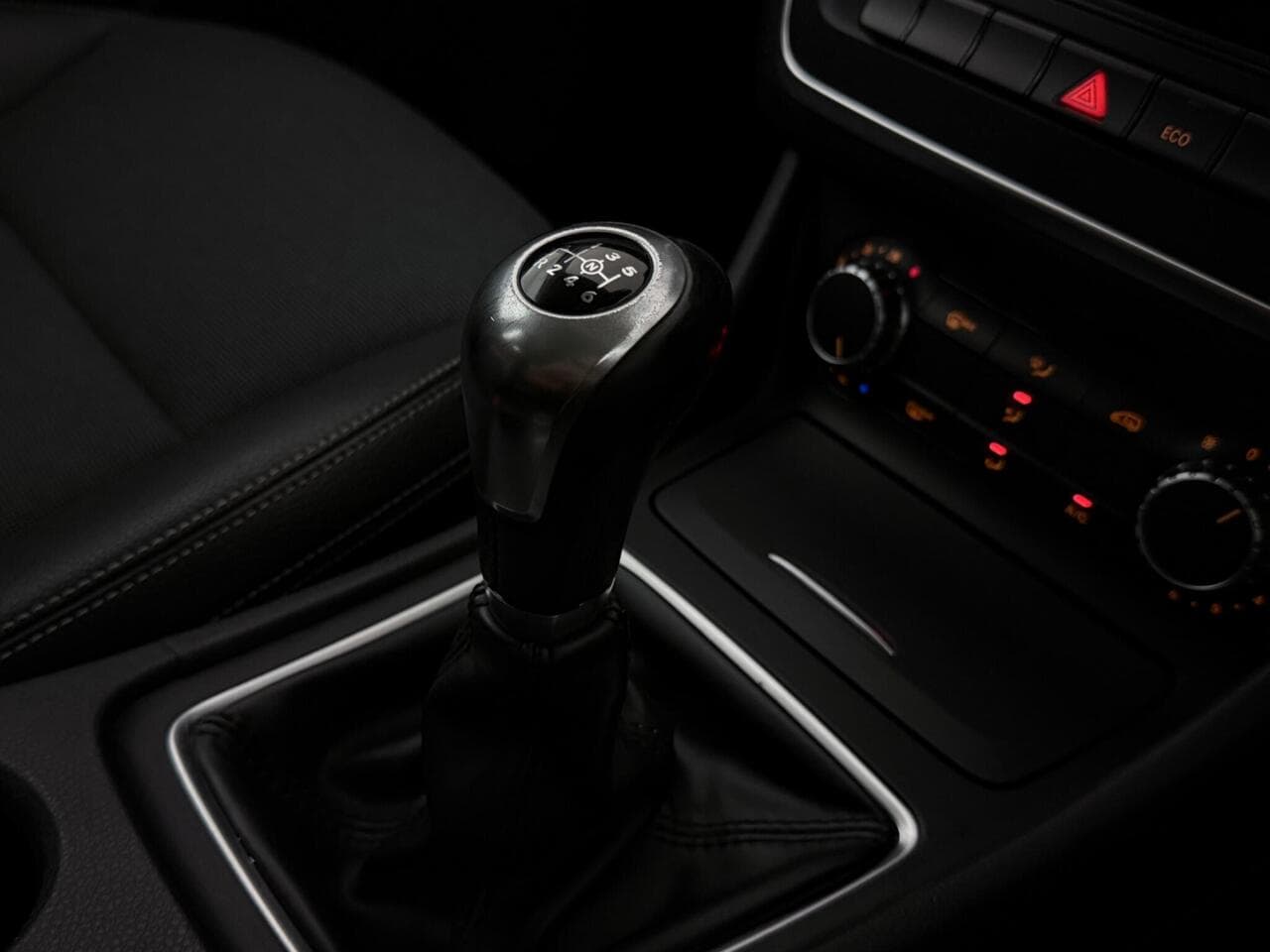 Mercedes-Benz A Class thumbnail Interior Front