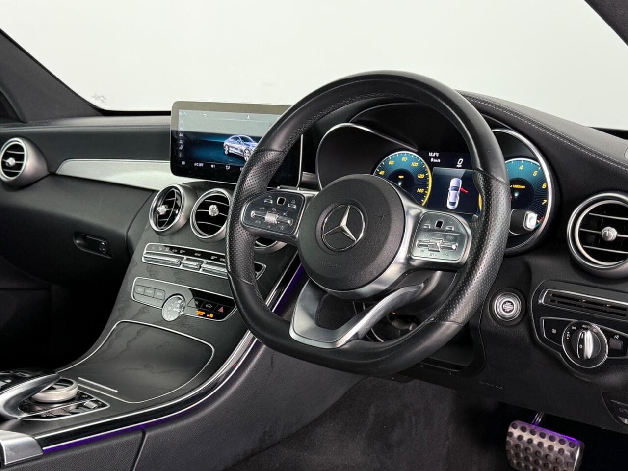 Mercedes-Benz C Class thumbnail Inconclusive
