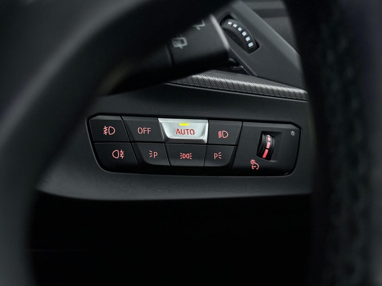 BMW 1 Series thumbnail Misc Controls