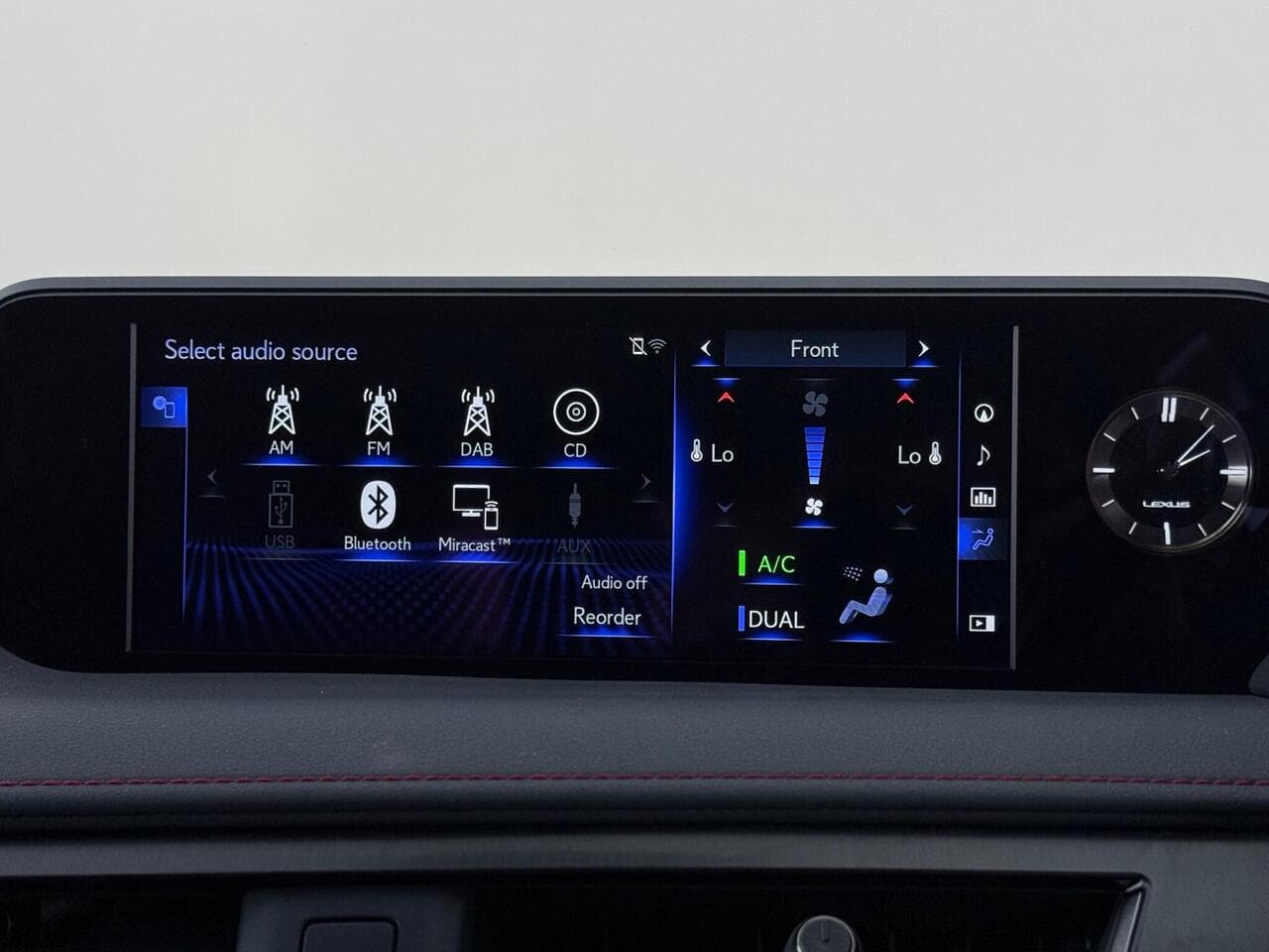 Lexus UX thumbnail Infotainment System