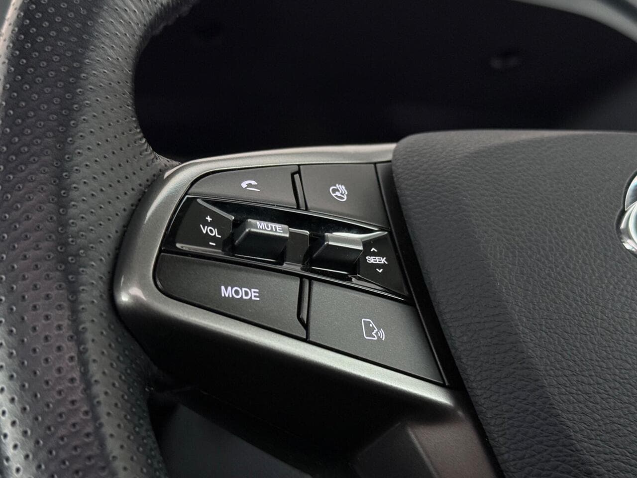 SsangYong Korando thumbnail Misc Controls
