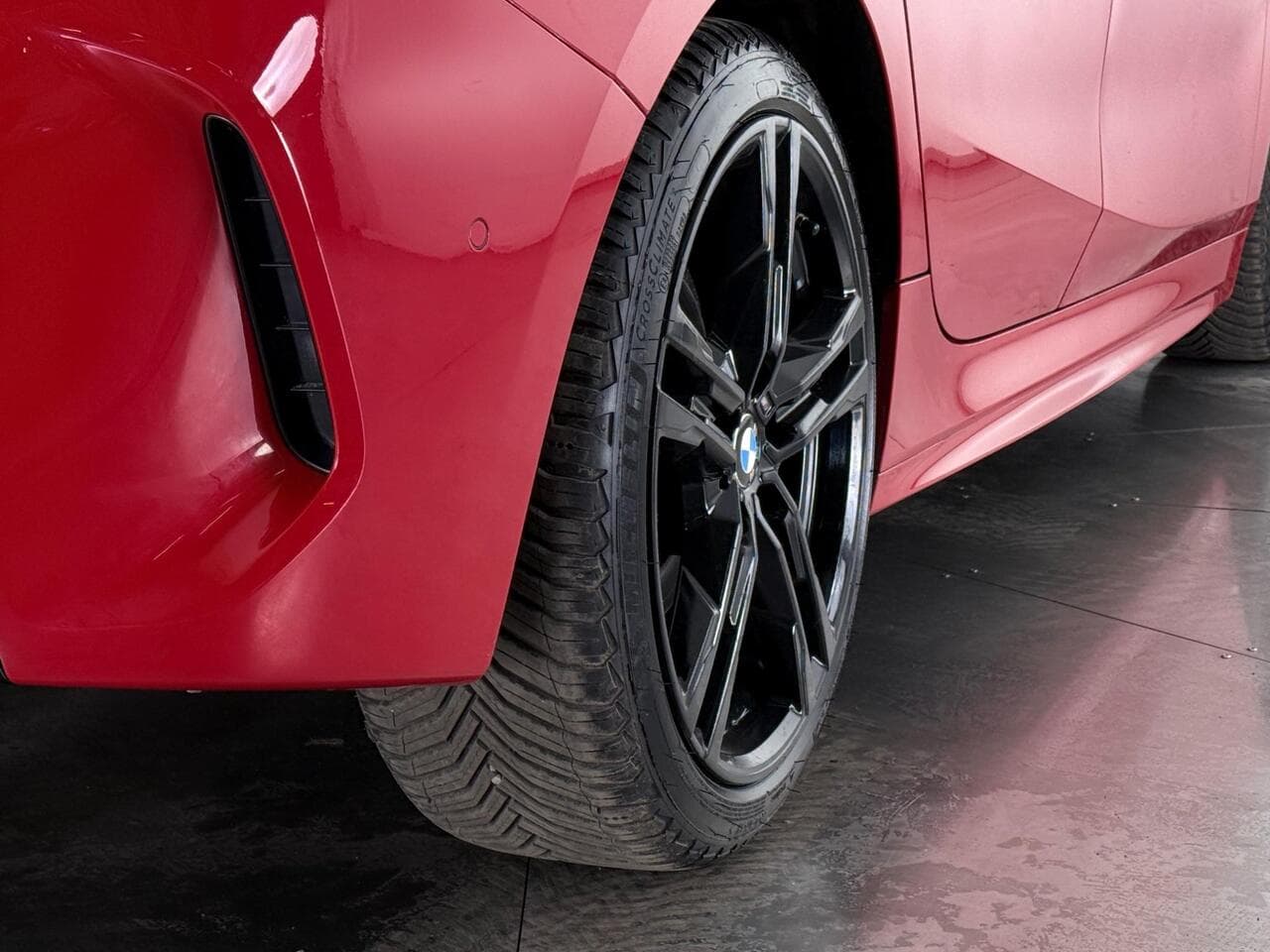 BMW 1 Series thumbnail Wheel