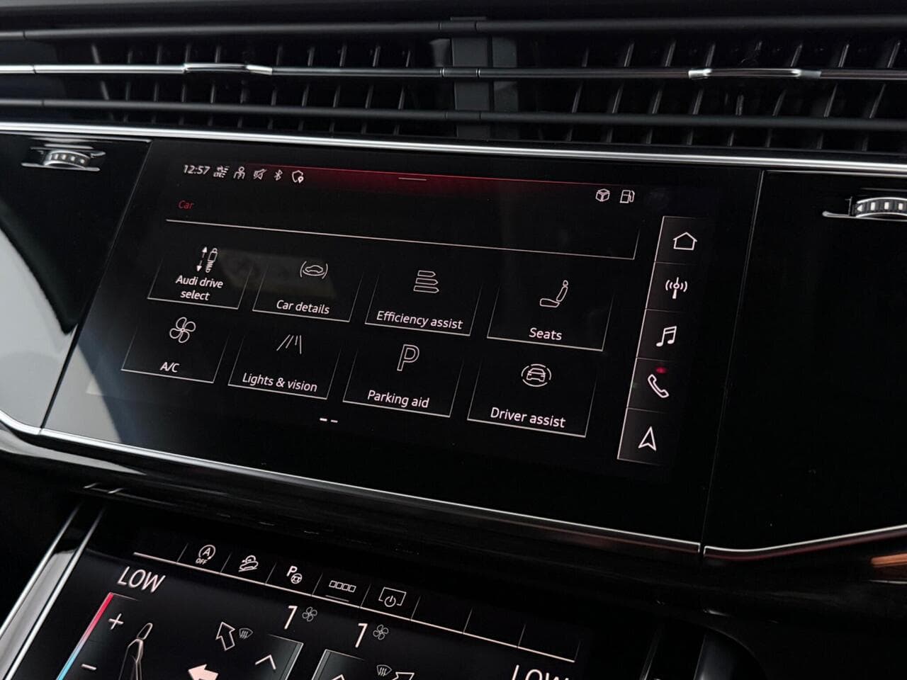 Audi Q7 thumbnail Infotainment System