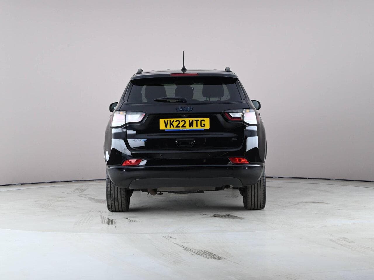 Jeep Compass thumbnail Rear