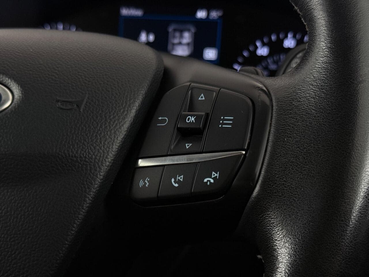 Ford Focus thumbnail Misc Controls