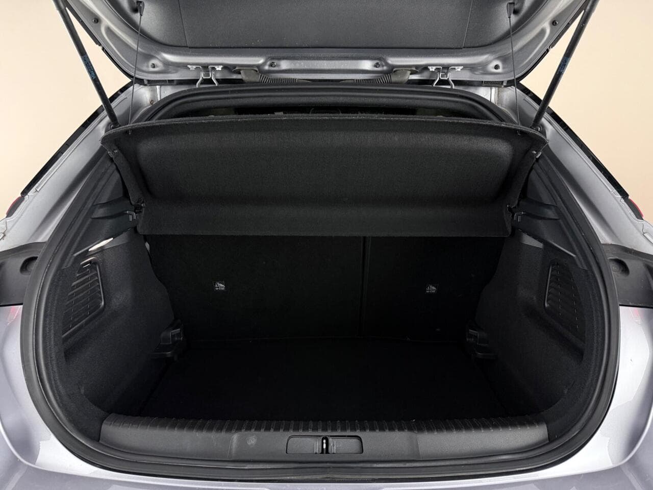 Vauxhall Mokka thumbnail Boot