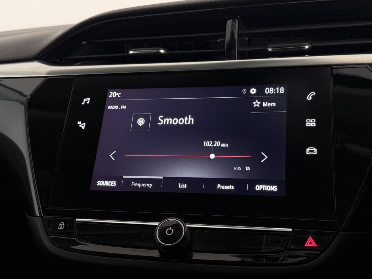 Vauxhall Corsa thumbnail Infotainment System