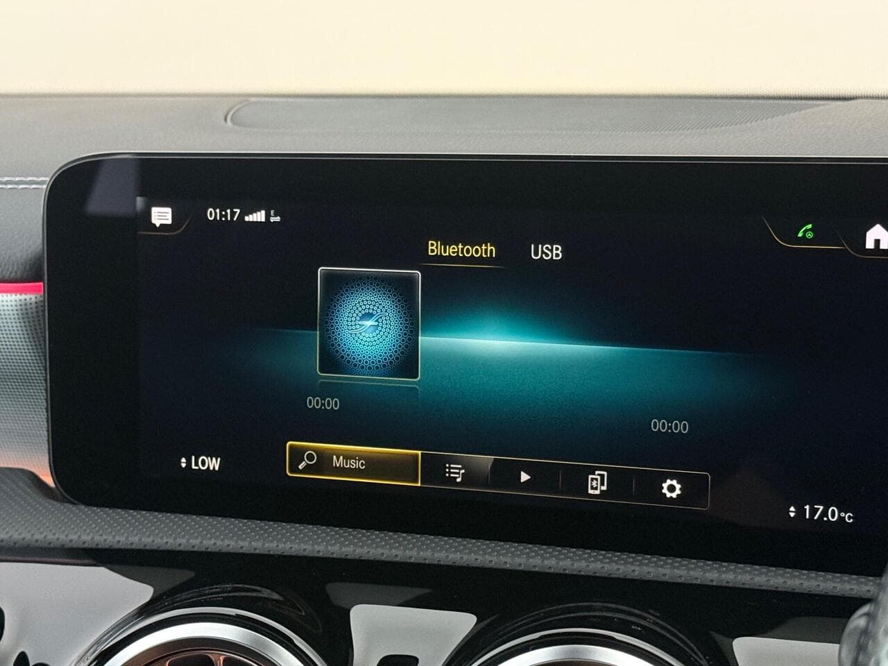 Mercedes-Benz A Class thumbnail Infotainment System