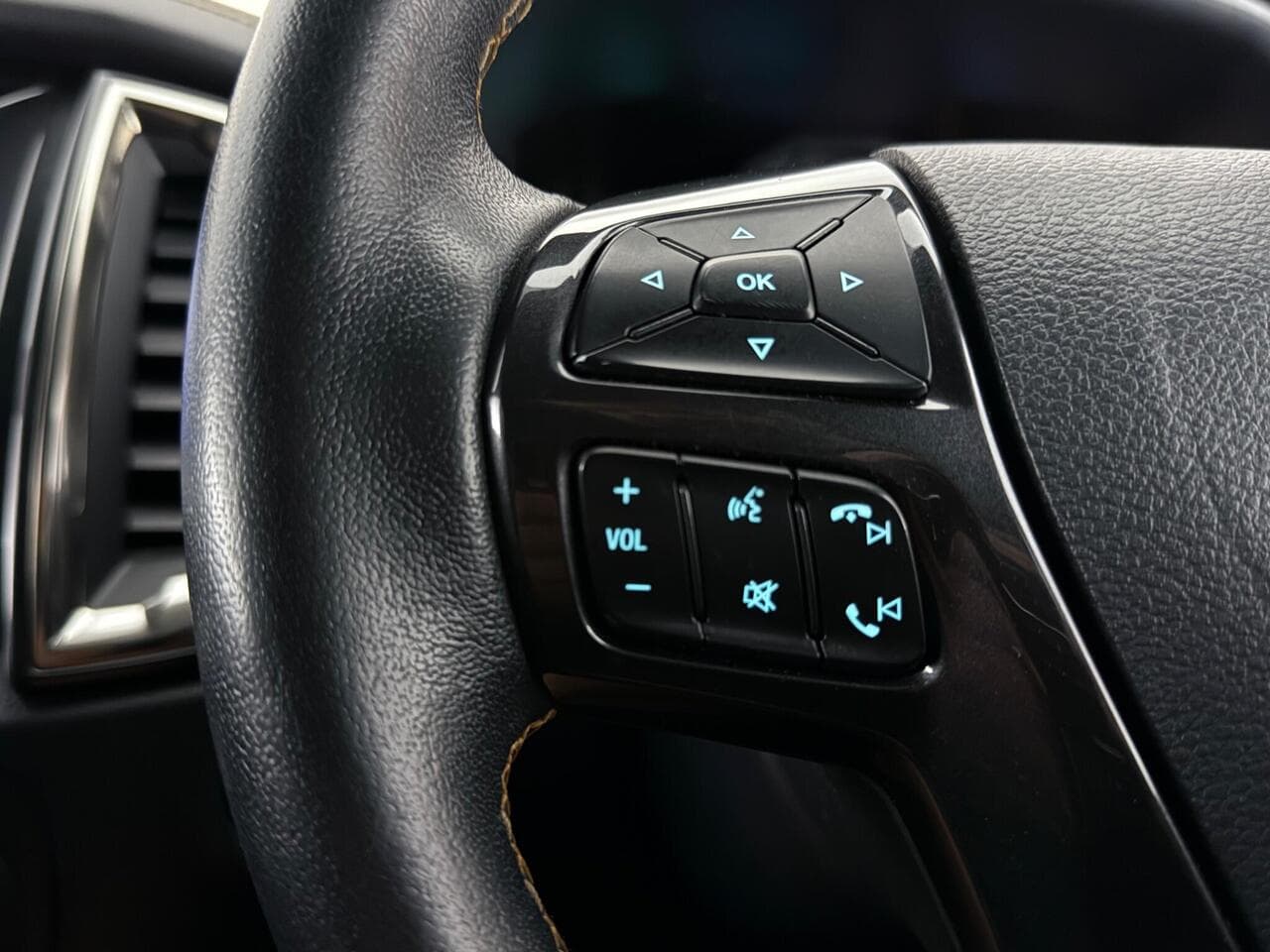 Ford Ranger thumbnail Misc Controls