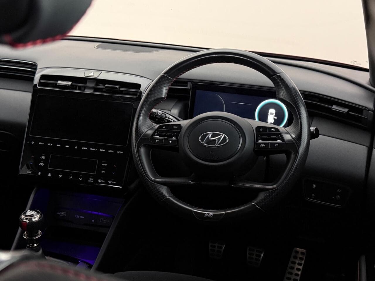 Hyundai TUCSON thumbnail Steering Wheel
