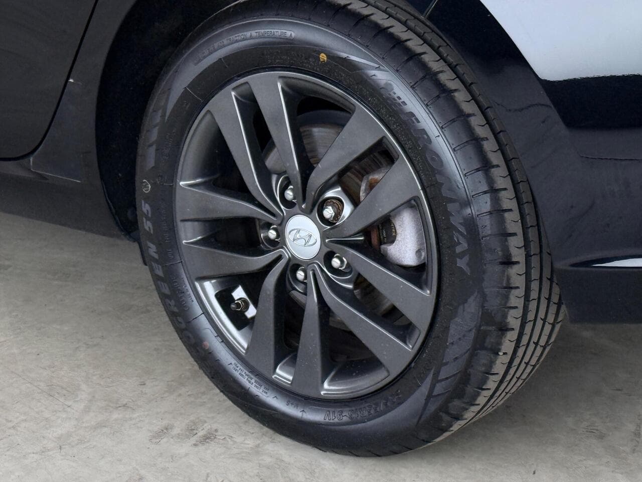 Hyundai i30 thumbnail Wheel