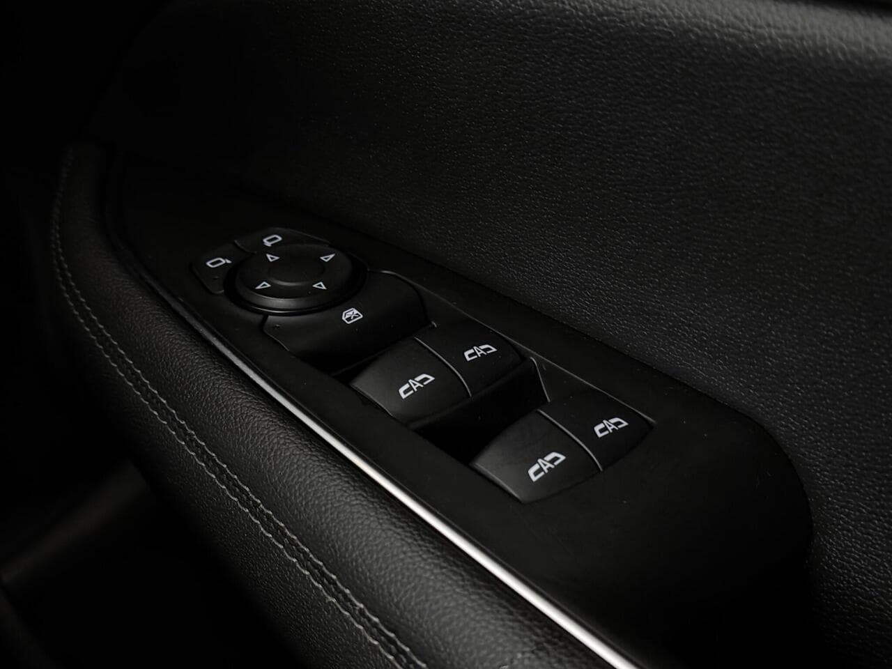 Vauxhall Insignia thumbnail Misc Controls