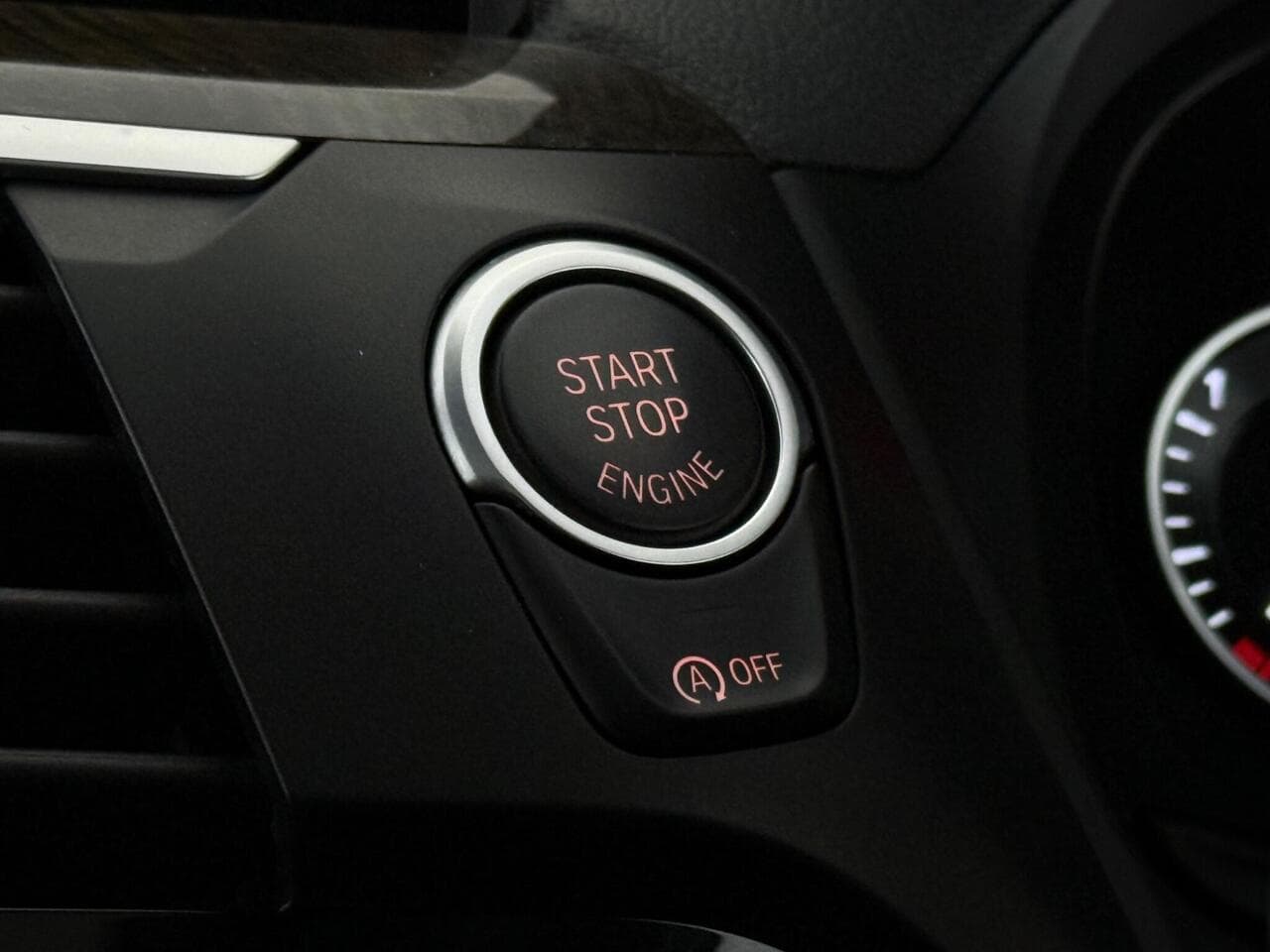 BMW X3 thumbnail Misc Controls