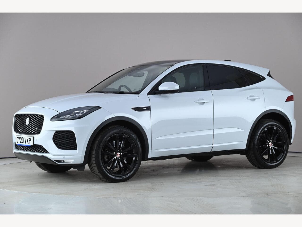 Jaguar E-PACE thumbnail Front Left