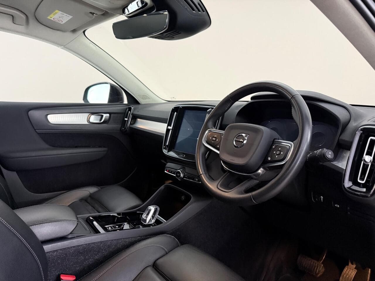 Volvo XC40 thumbnail Interior Front