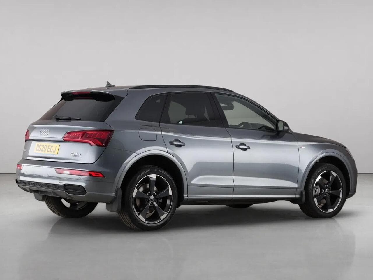 Audi Q5 thumbnail Rear Right