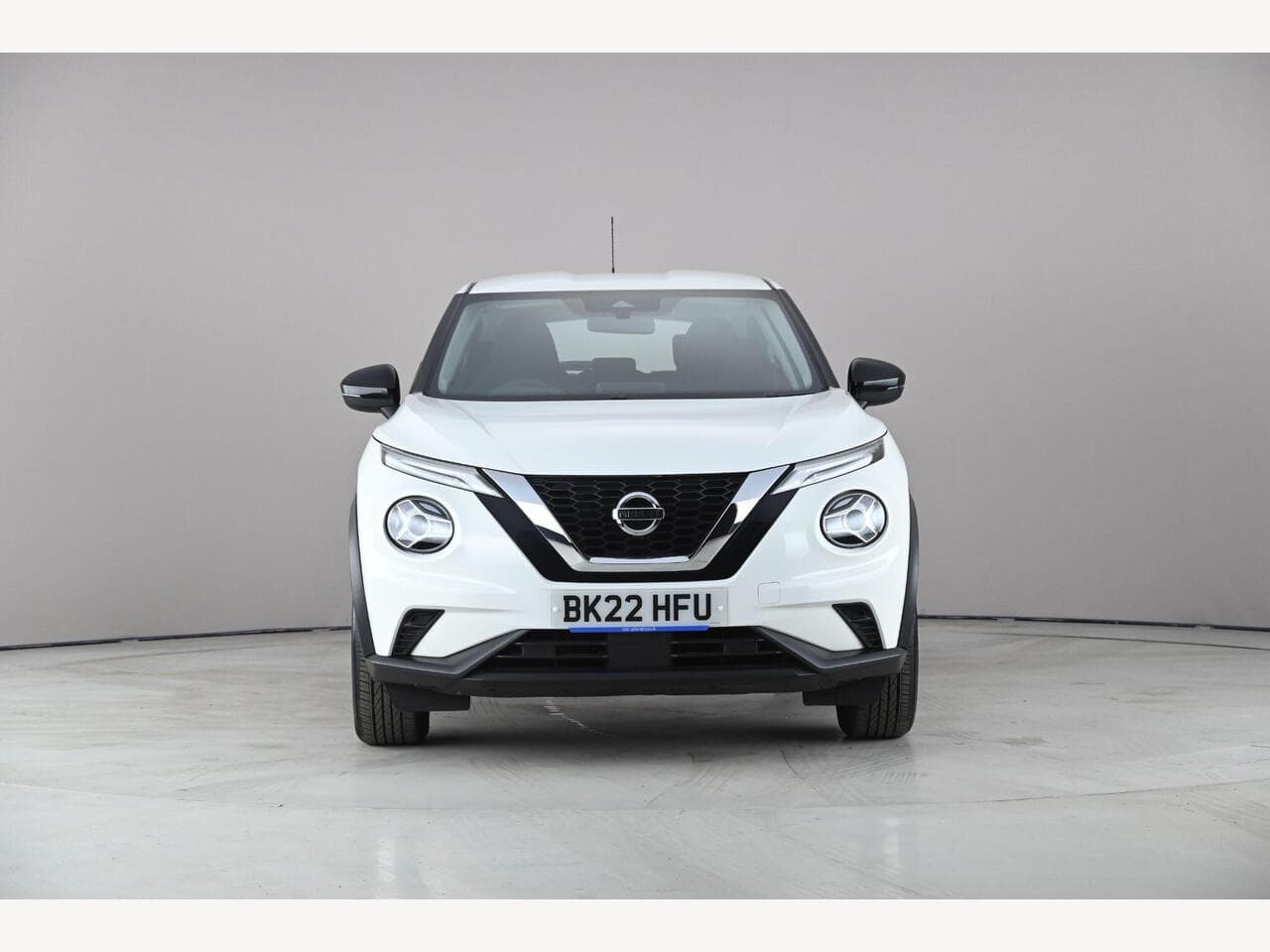 Nissan Juke thumbnail Front