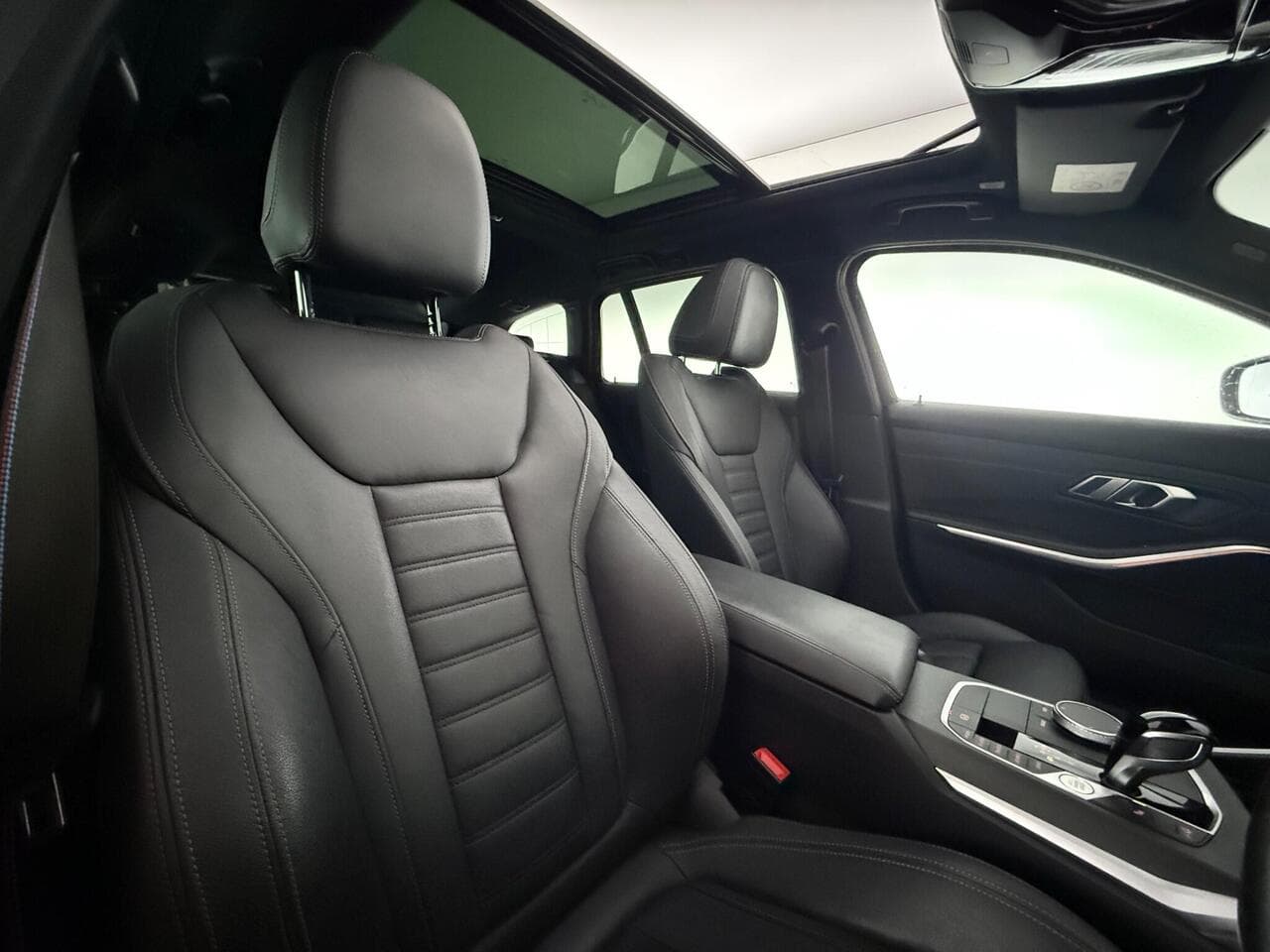BMW 3 Series thumbnail Seat Driver