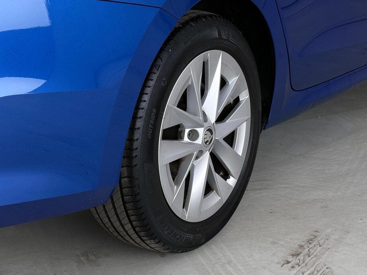 Skoda Octavia thumbnail Wheel