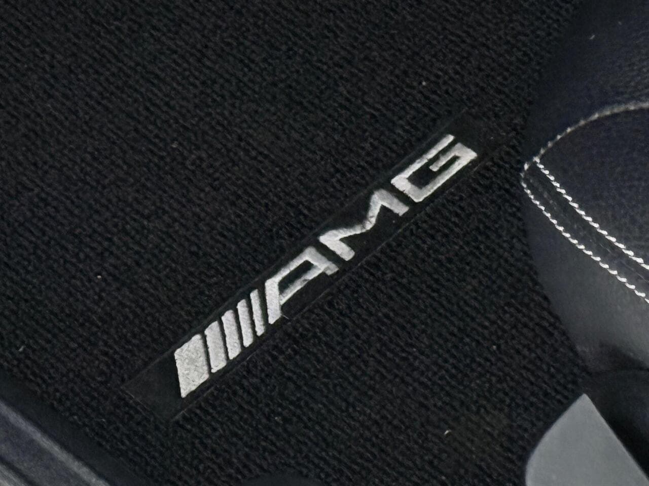 Mercedes-Benz SLC thumbnail Badge Exterior