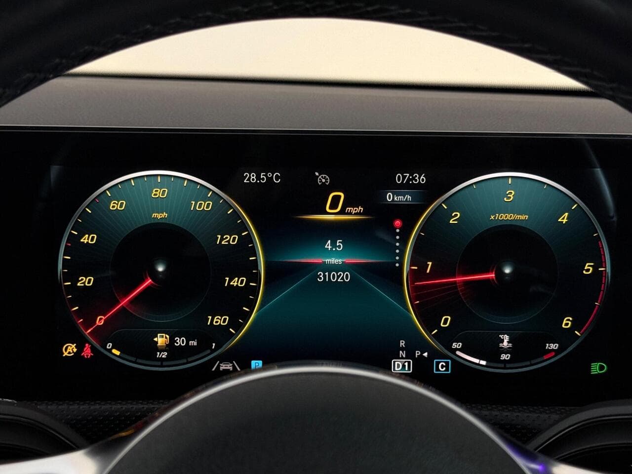 Mercedes-Benz A Class thumbnail Driver Instruments