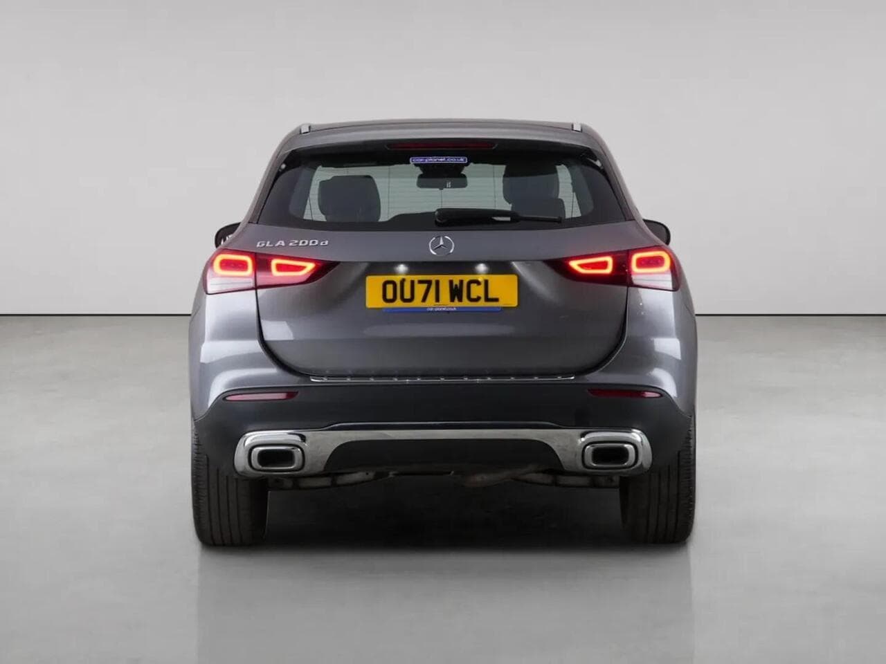 Mercedes-Benz GLA thumbnail Rear