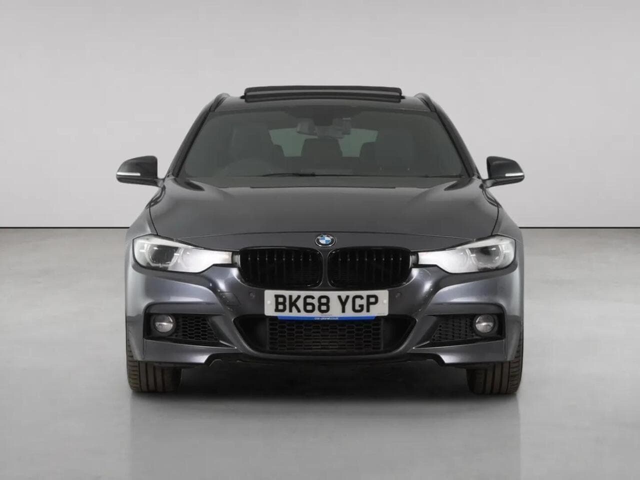 BMW 3 Series thumbnail Front