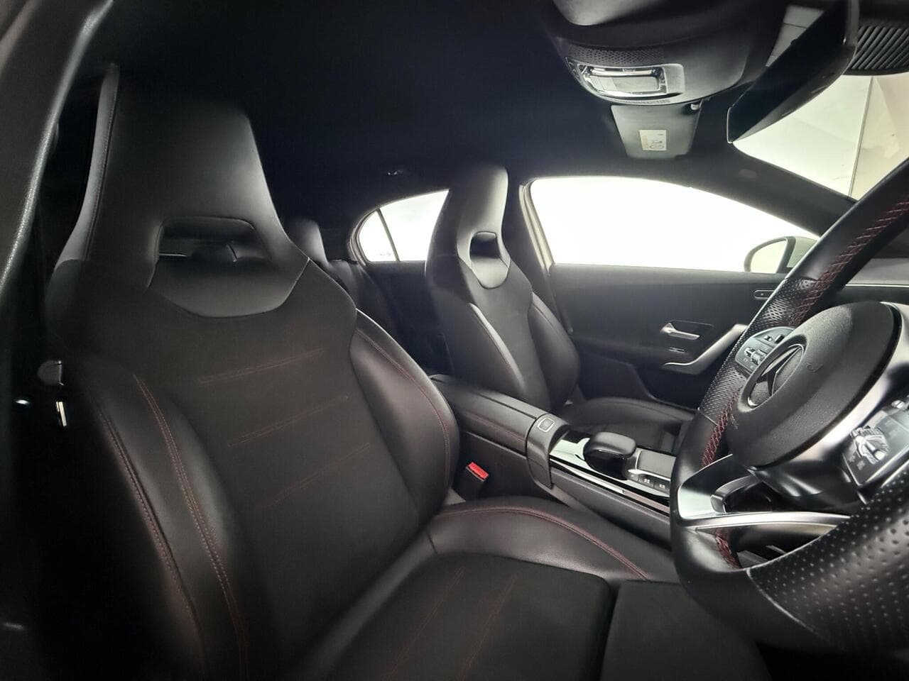 Mercedes-Benz A Class thumbnail Seat Driver