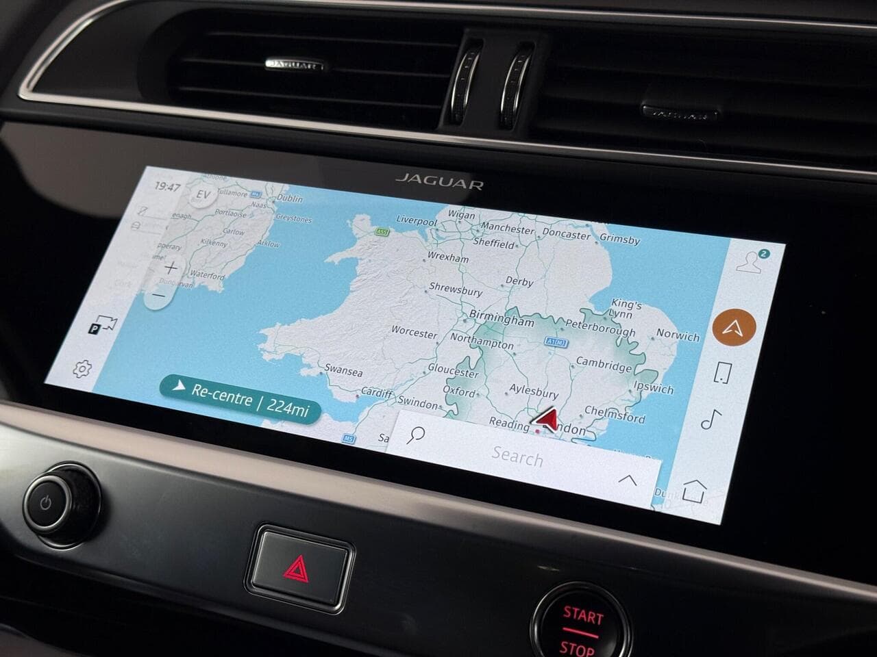 Jaguar I-PACE thumbnail Infotainment System