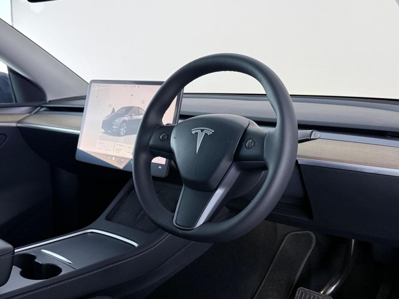 Tesla Model Y thumbnail Inconclusive