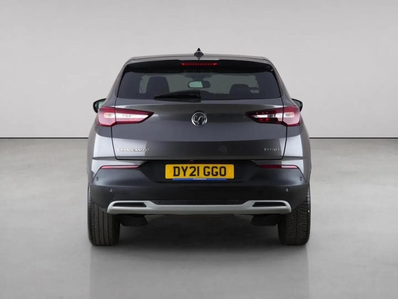 Vauxhall Grandland X thumbnail Rear
