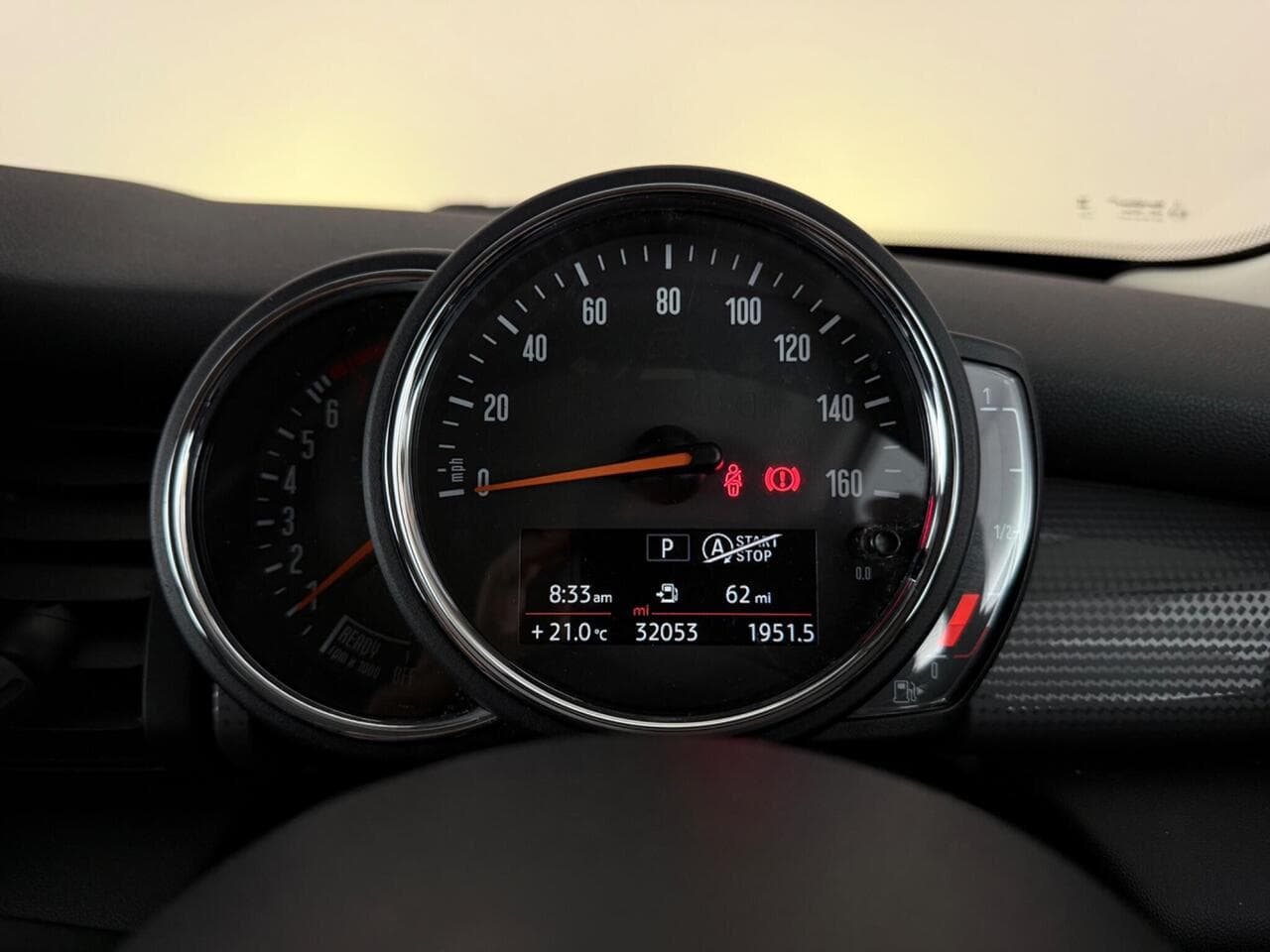 MINI Hatch thumbnail Driver Instruments