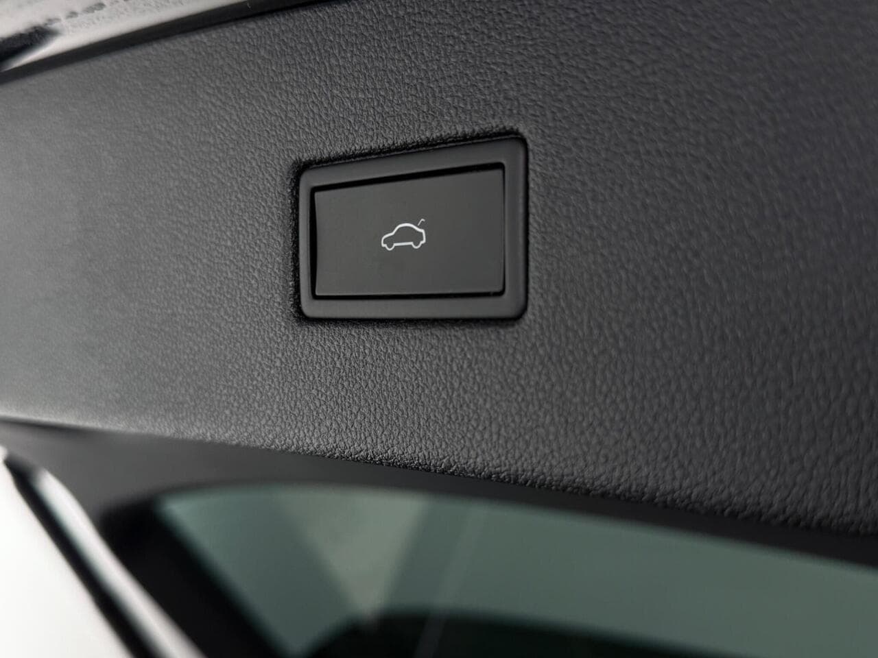 SEAT Tarraco thumbnail Misc Controls