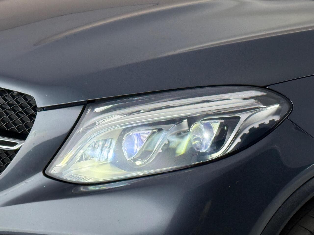 Mercedes-Benz GLE thumbnail Lights Front