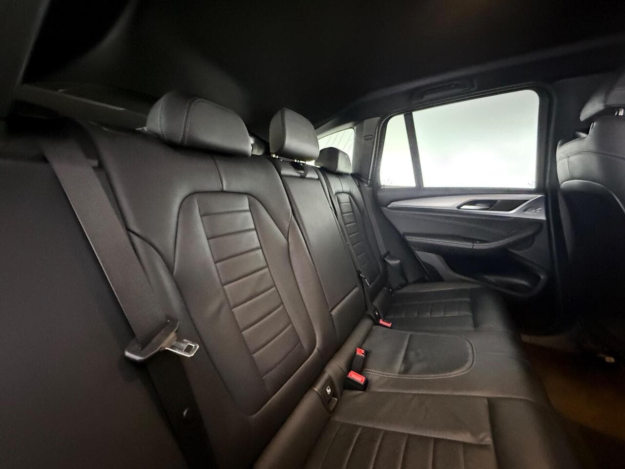 BMW X3 thumbnail Seats Rear