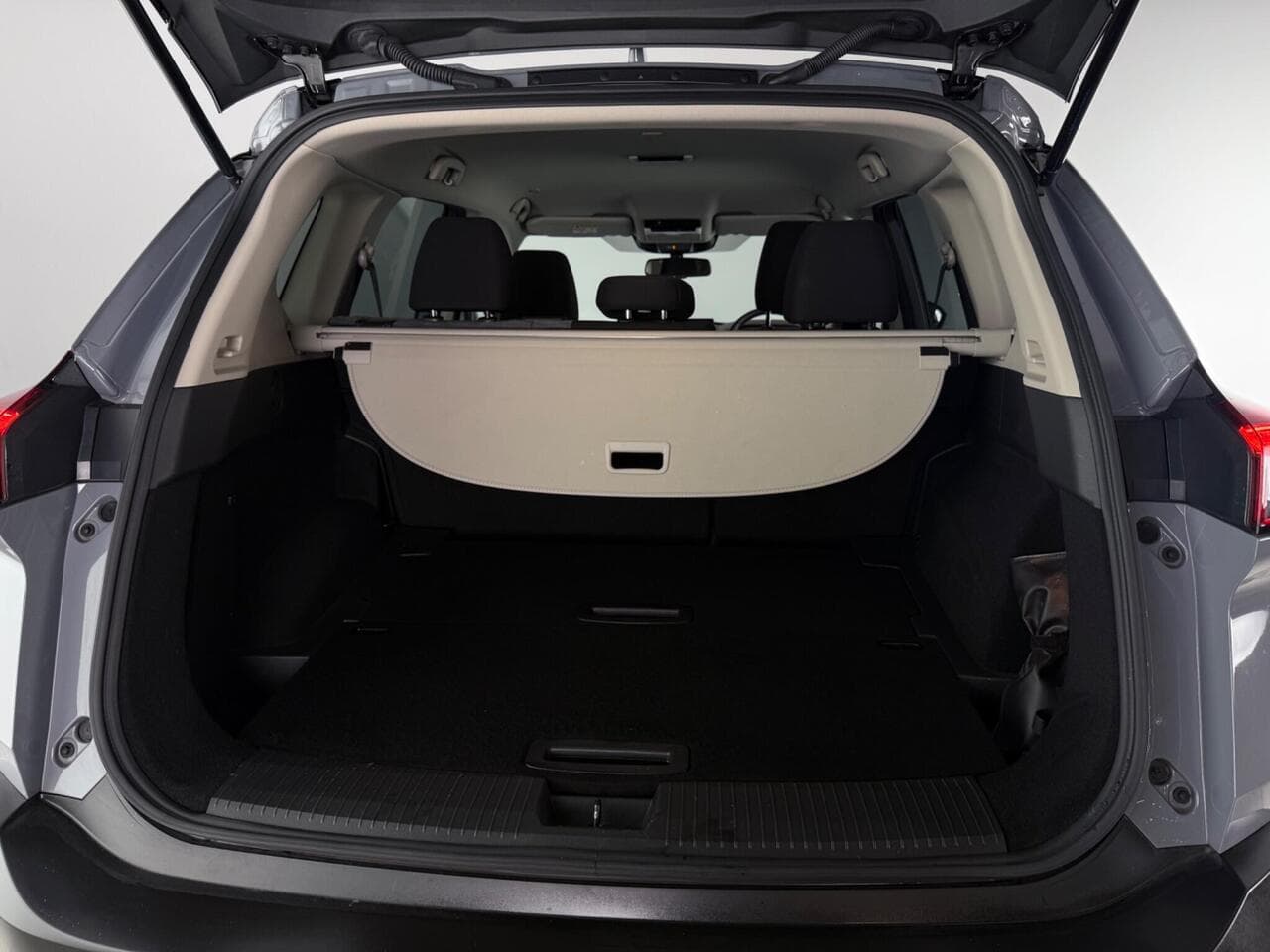 Nissan X-Trail thumbnail Boot